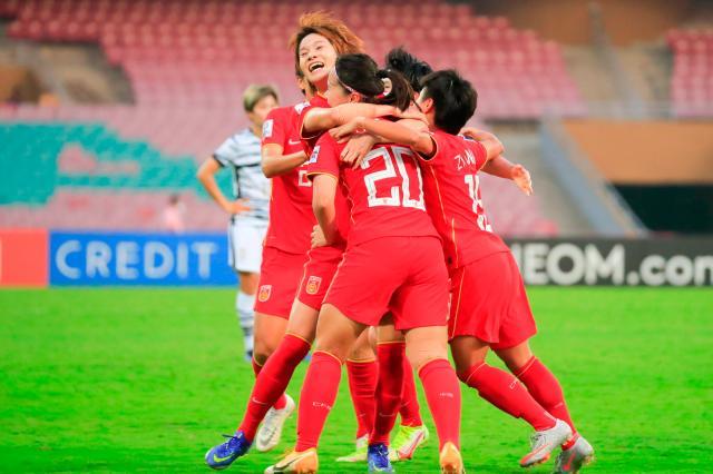 星空体育app-【手记】重奖女足，冬奥吸金，但幸福不是突然地变好！