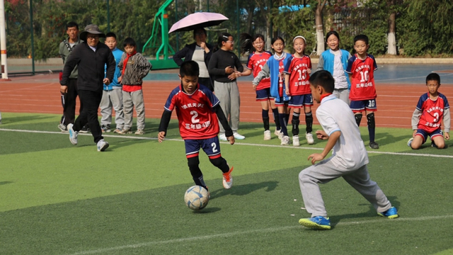 星空体育app-绿茵逐梦向未来 西昌航天学校年度校园足球联赛开幕|校园文化|西昌市|四川省|精神|学子_新浪新闻