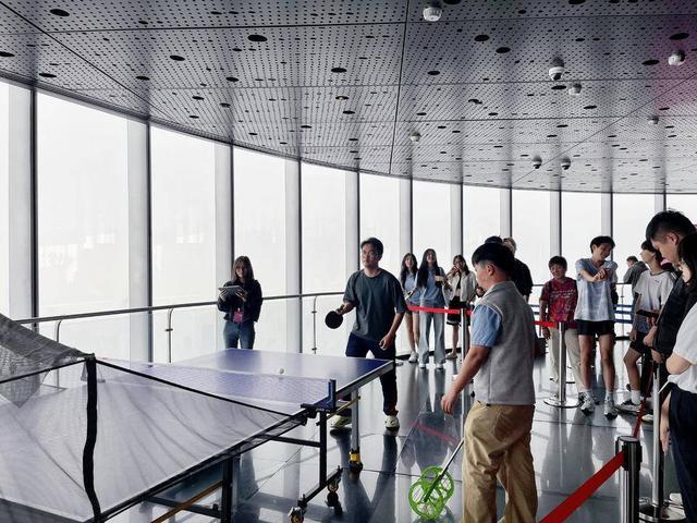 星空体育app官方下载-玉兰绽放处乒乓正响时 2026 上海乒乓球嘉年华市级循环赛全城热力挥拍